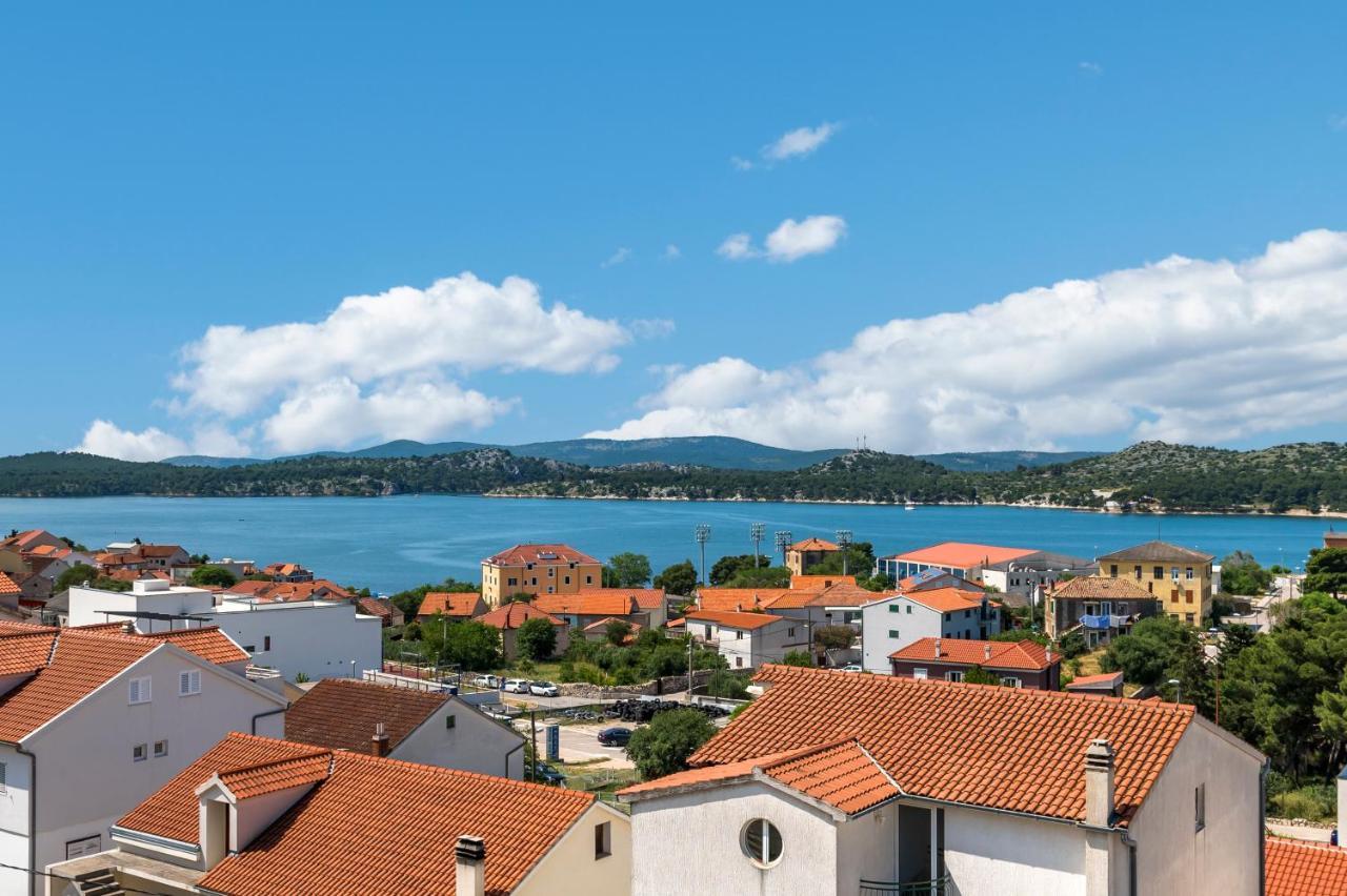Abi Attic Apartment Šibenik Exterior foto