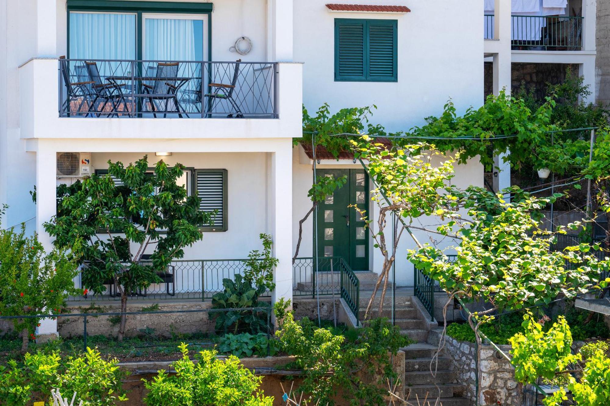 Abi Attic Apartment Šibenik Exterior foto